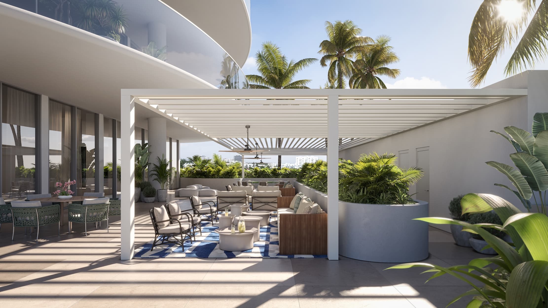 72 CARLYLE photo 8